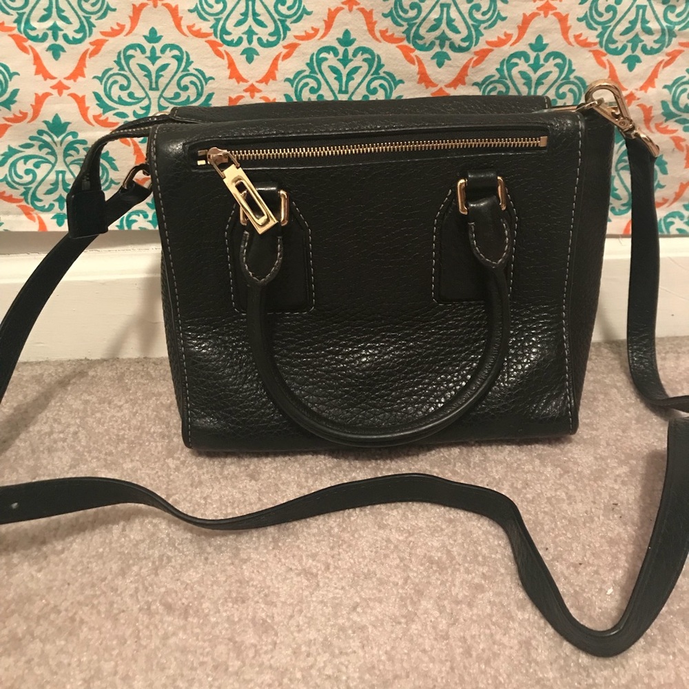 Authentic Michael Kors crossbody purse - Picture 5 of 6